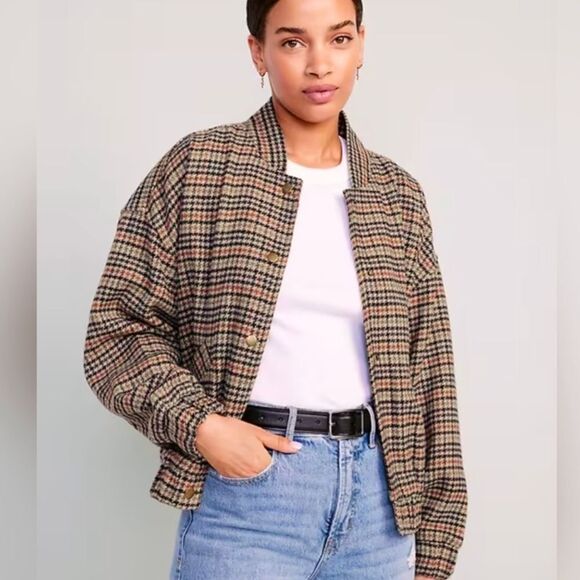 Old Navy Checkered Bomber Jacket in Tweed - Picture 1 of 4